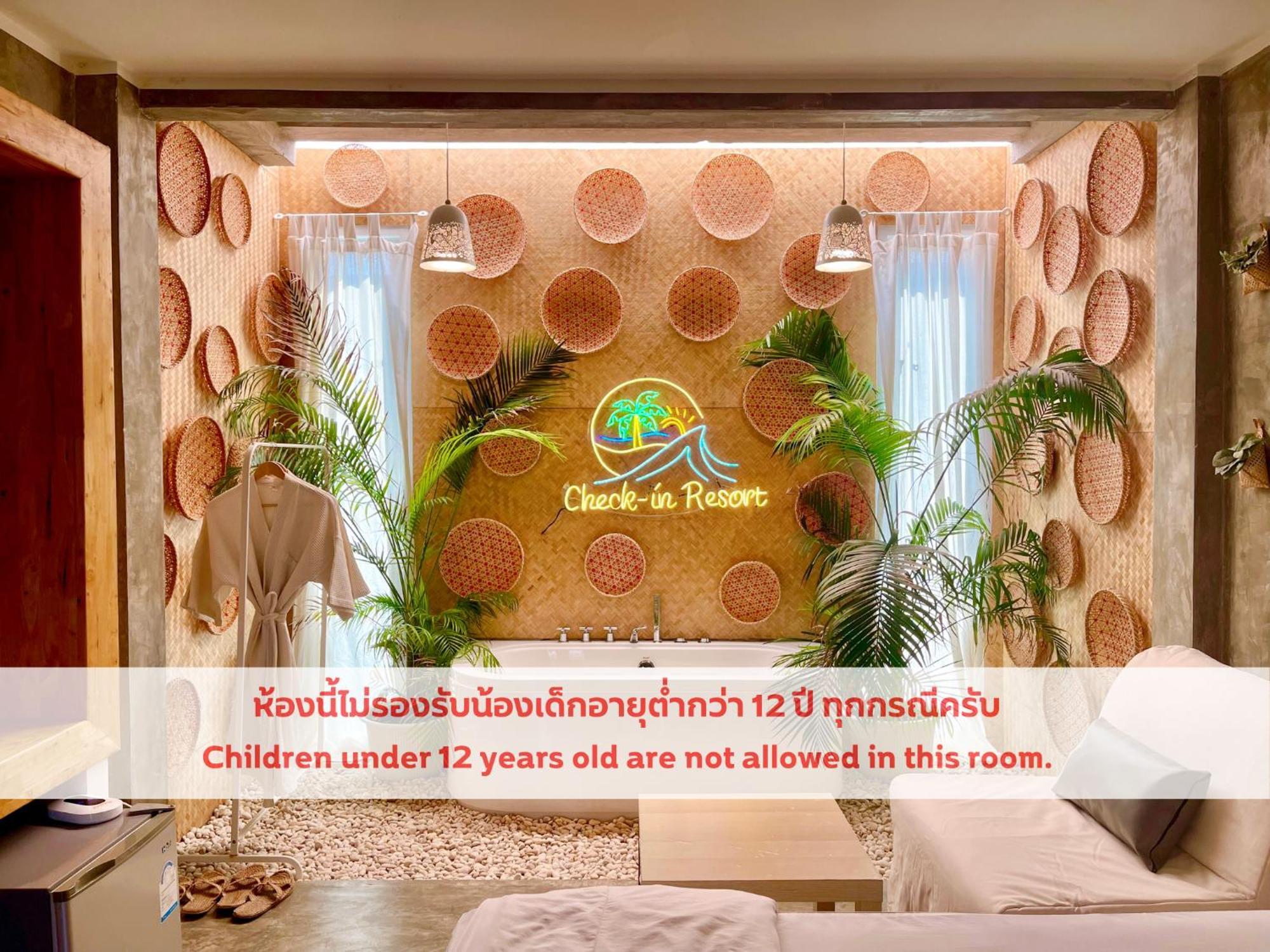 Check-In Resort Koh Larn Exterior photo