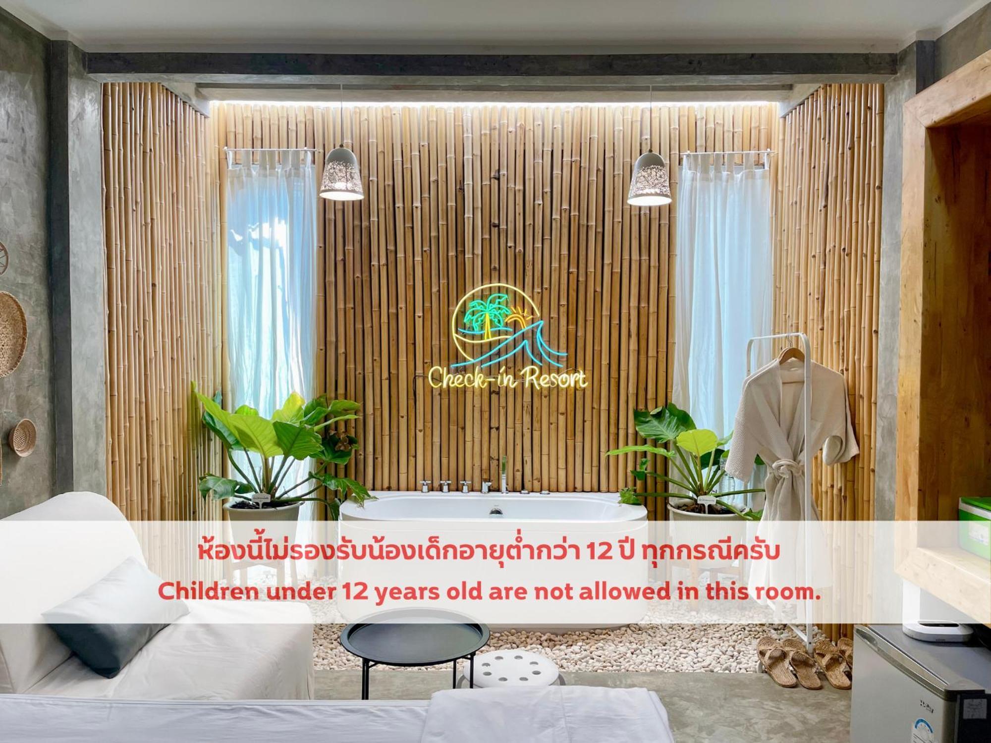 Check-In Resort Koh Larn Exterior photo