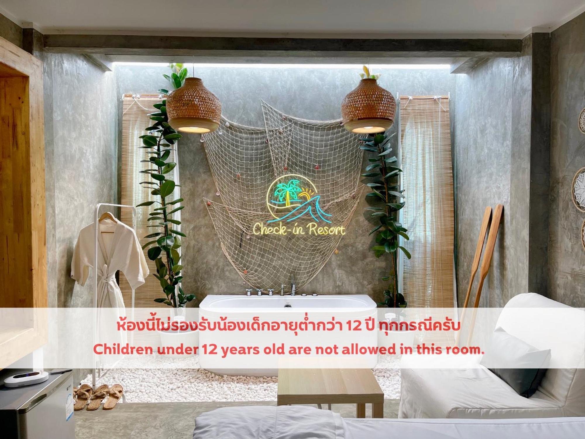 Check-In Resort Koh Larn Exterior photo